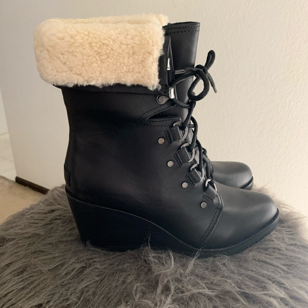 Sorel weatherproof wedges